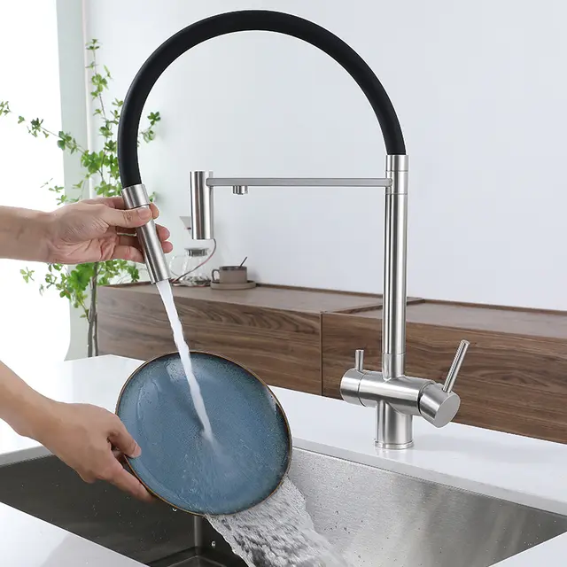 Robinet cuisine flexible purificateur d'eau en laiton