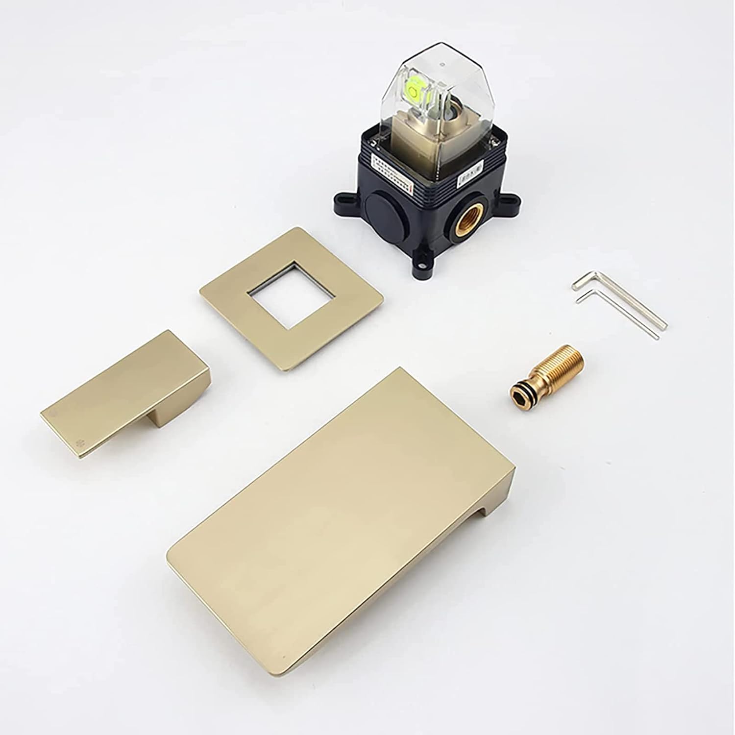Robinet cascade encastrable pour salle de bain en laiton