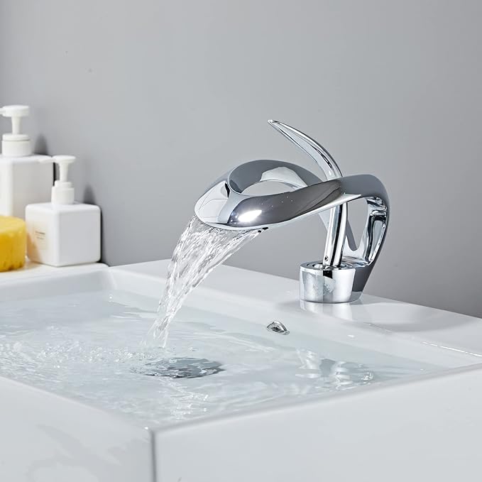 Robinet cascade salle de bain en laiton
