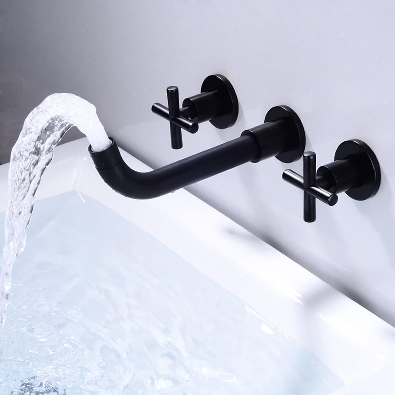 Robinet mural pour salle de bain mural en laiton