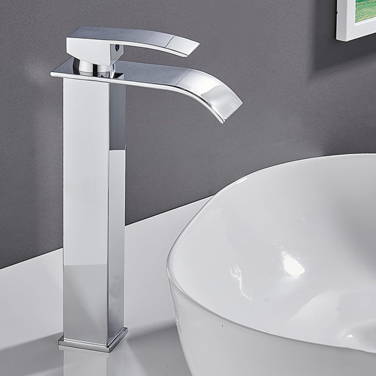 Robinet haut cascade pour vasque salle de bain en laiton
