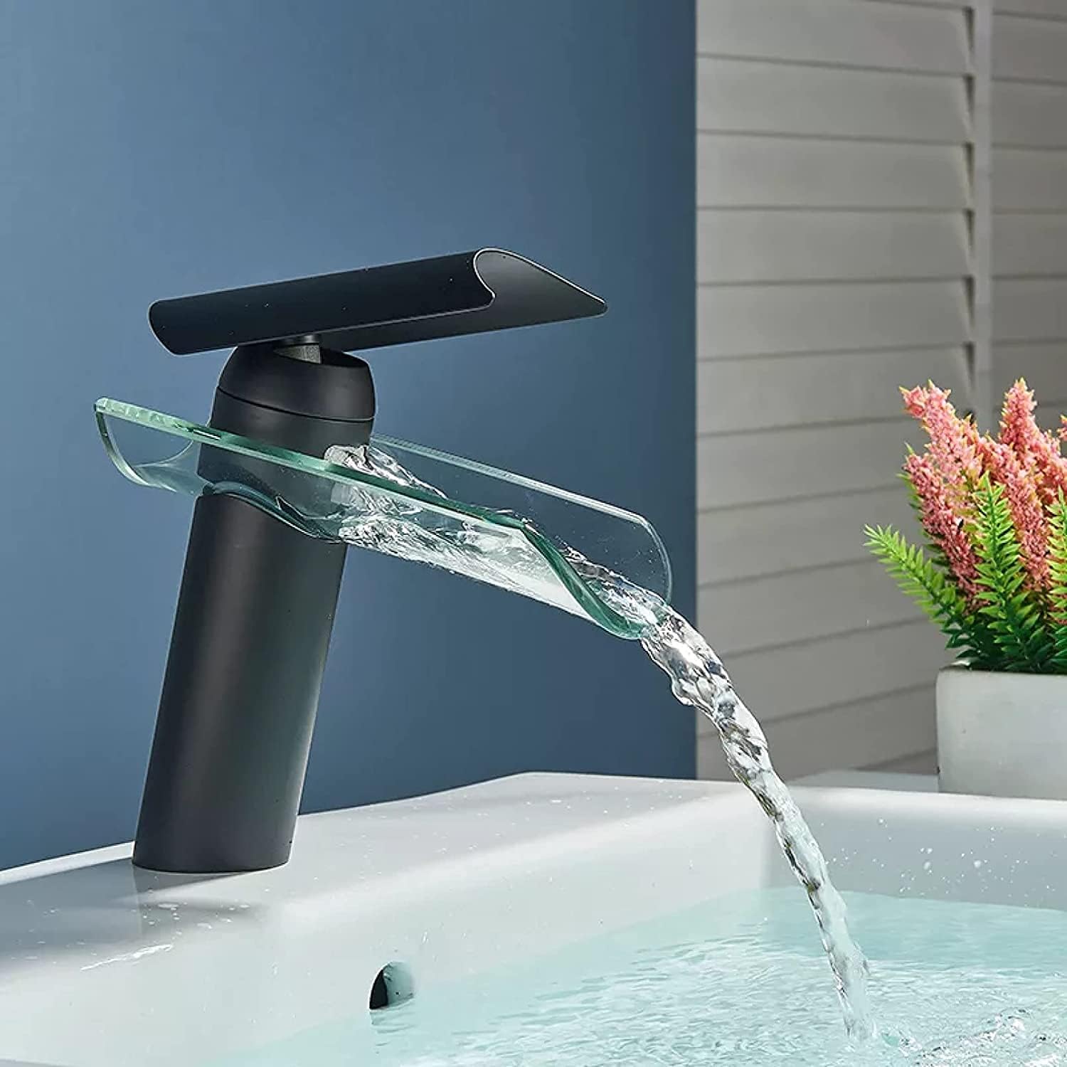 Robinet cascade salle de bain en laiton
