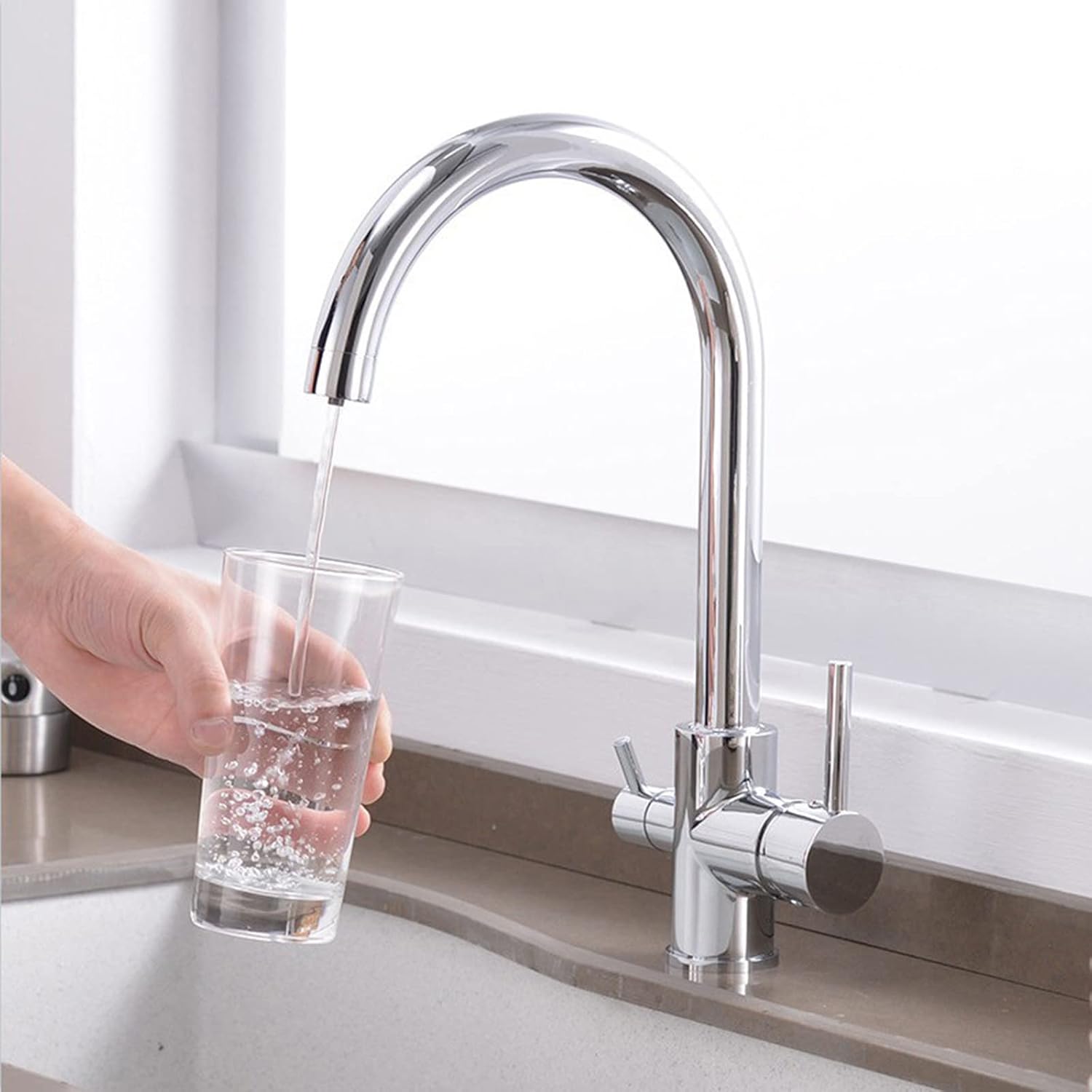 Robinet cuisine purificateur d'eau en laiton