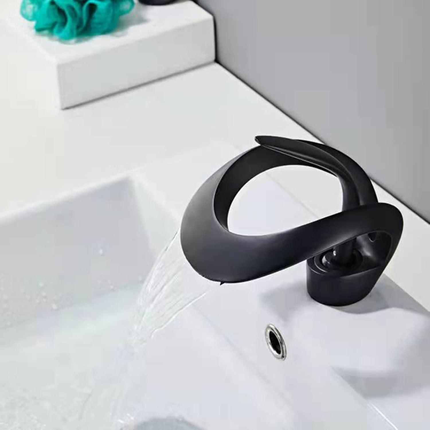 Robinet cascade salle de bain en laiton