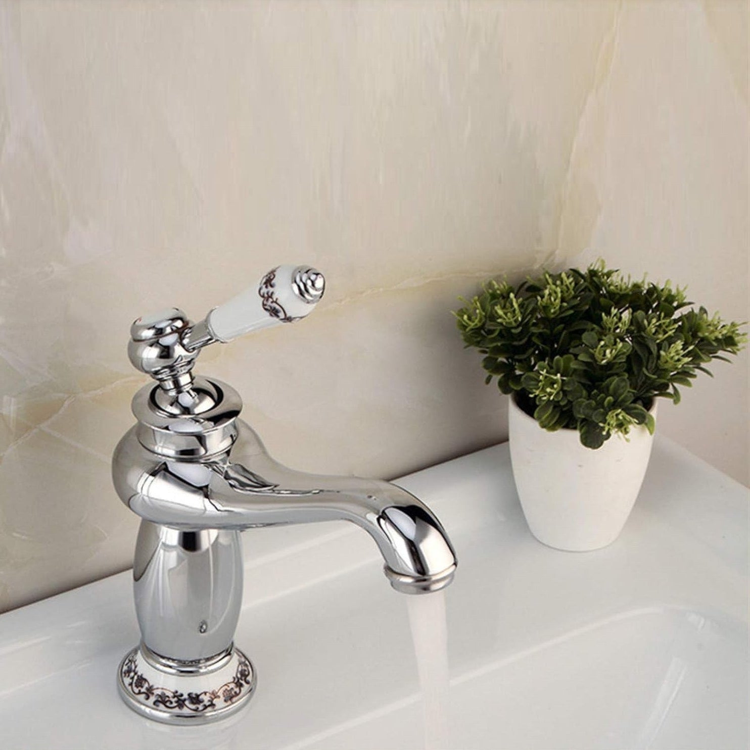 Robinet vintage pour salle de bain en laiton