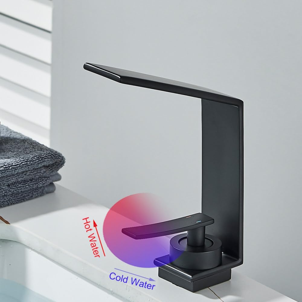 Robinet cascade salle de bain en laiton