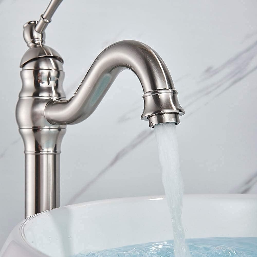 Robinet haut vintage pour vasque salle de bain en laiton