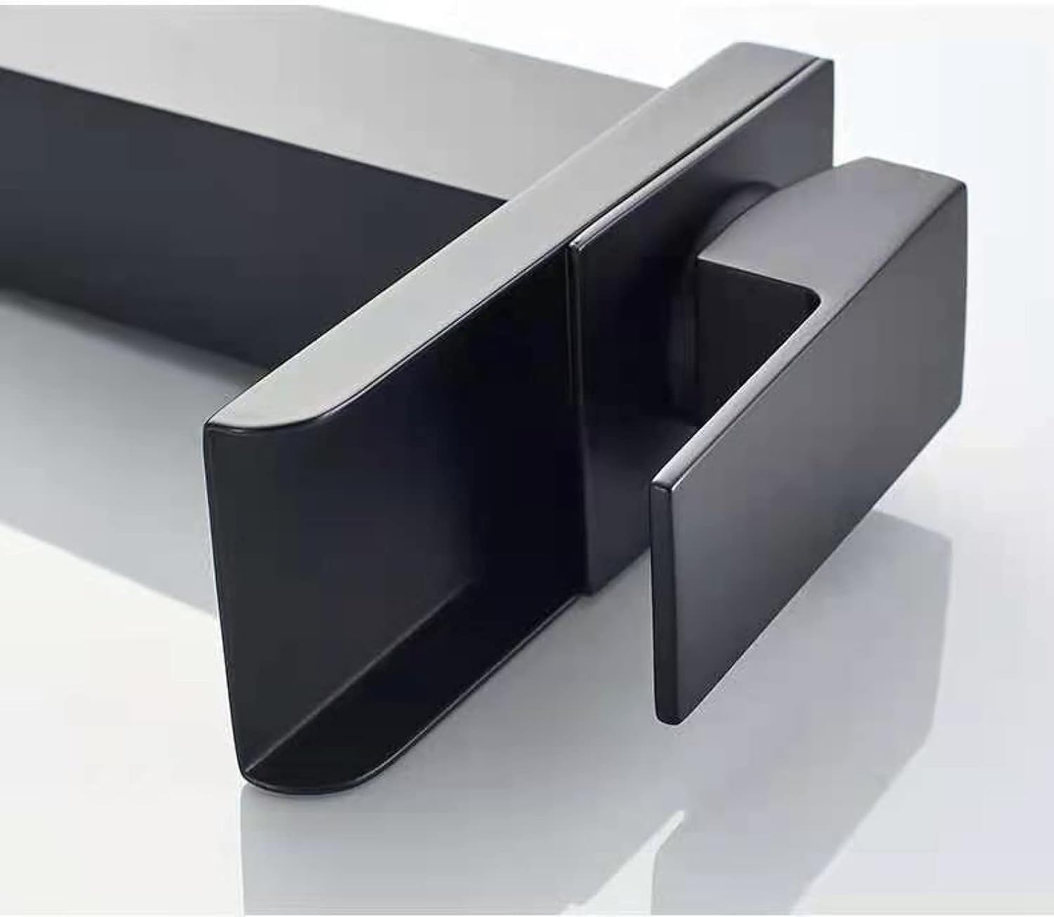 robinet haut cascade pour vasque salle de bain en laiton