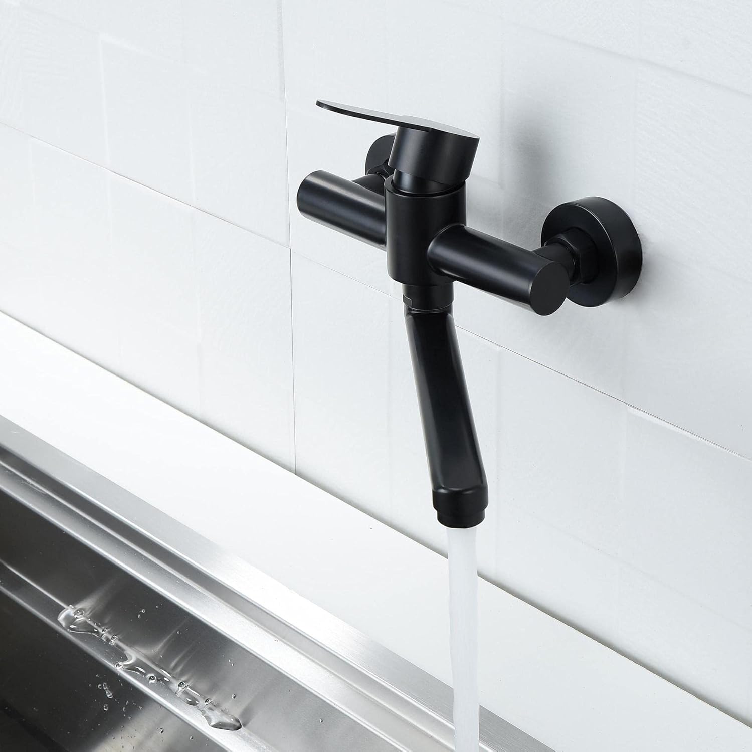 Robinet mural pour cuisine en inox