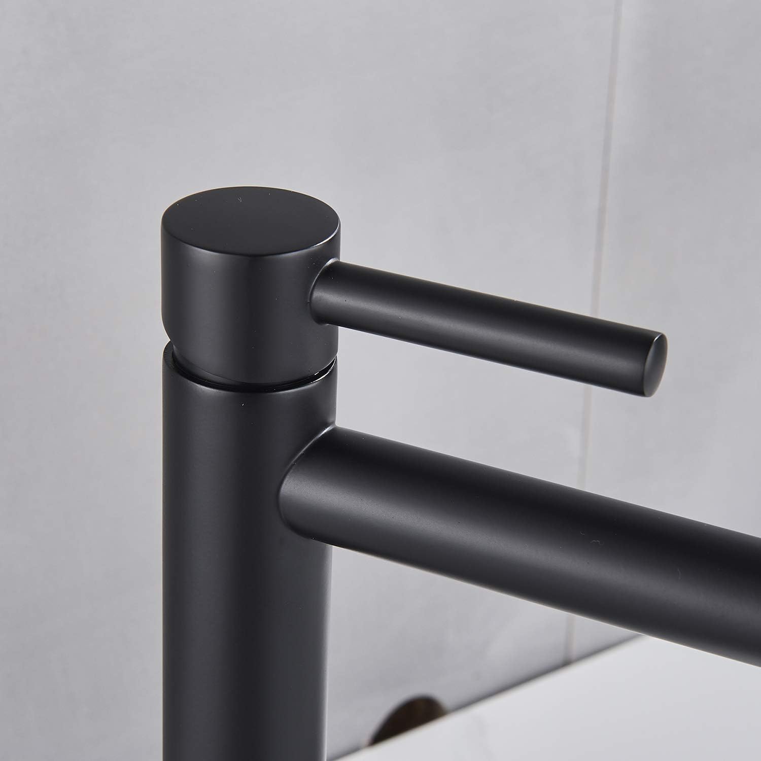 Robinet haut pour vasque salle de bain en laiton