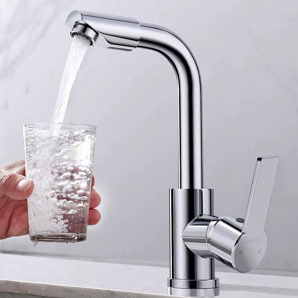 Robinet salle de bain en laiton