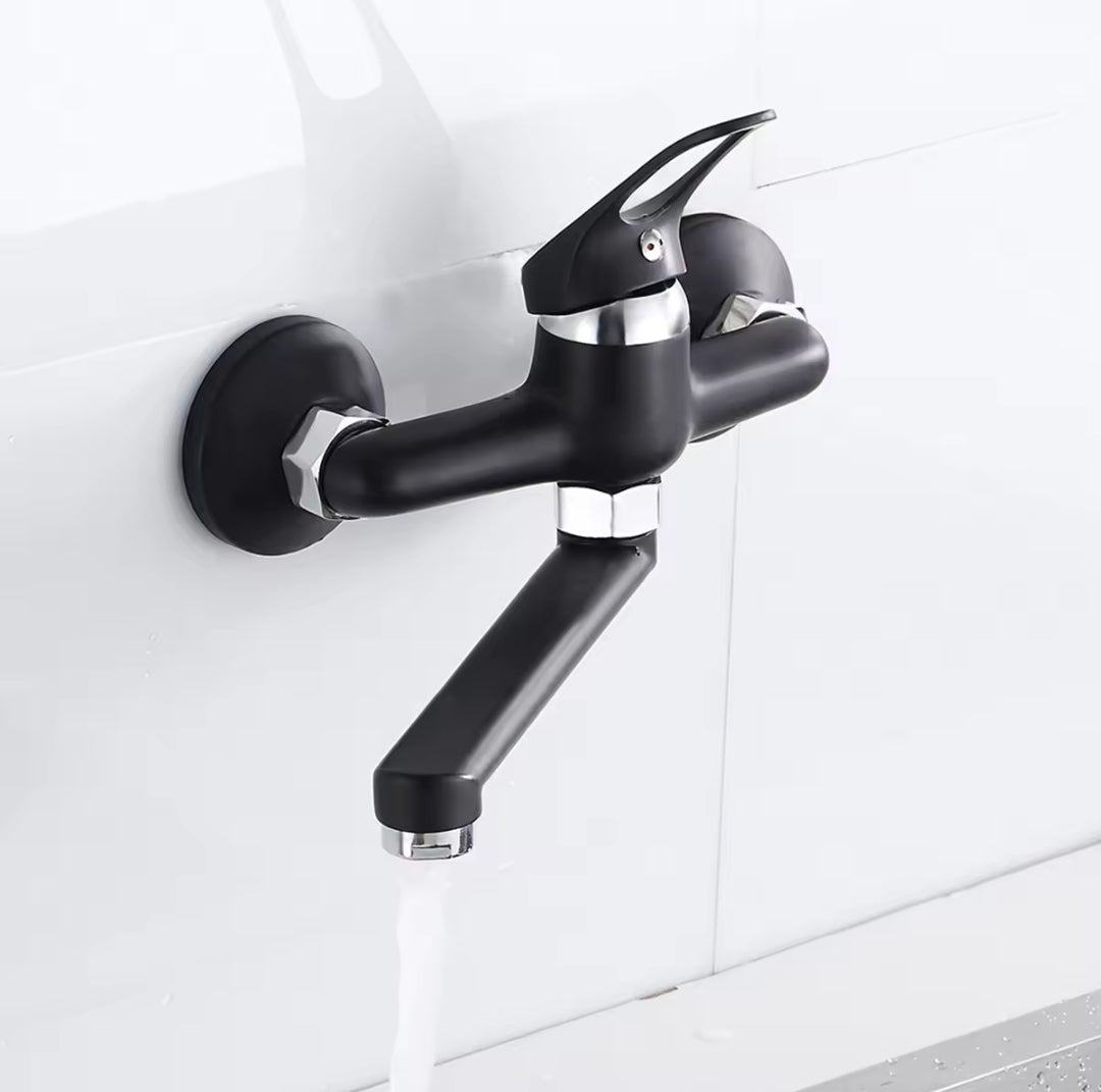 Robinet mural pour cuisine en laiton
