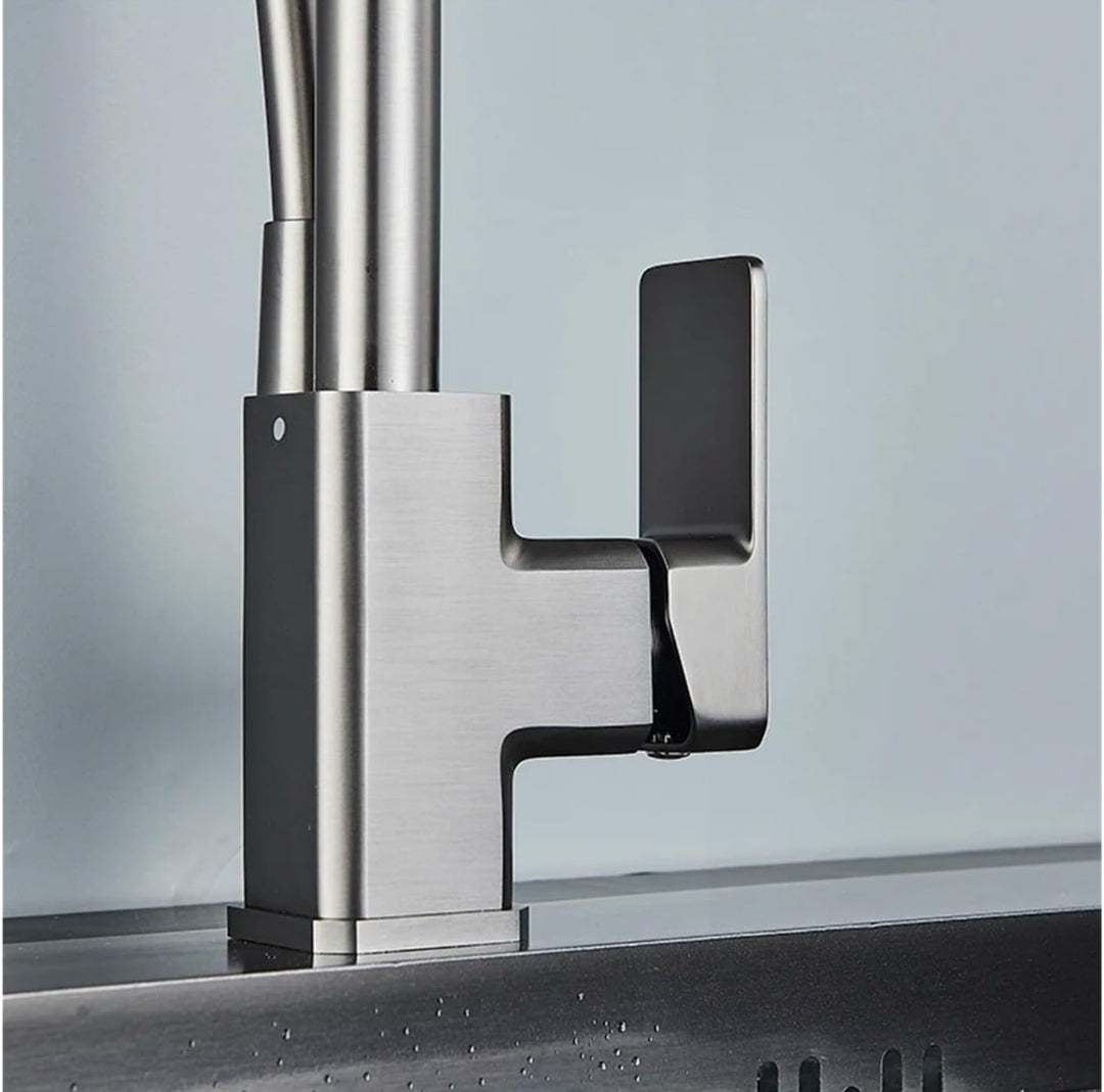 Robinet cuisine flexible en laiton