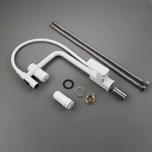 Robinet cuisine flexible en laiton