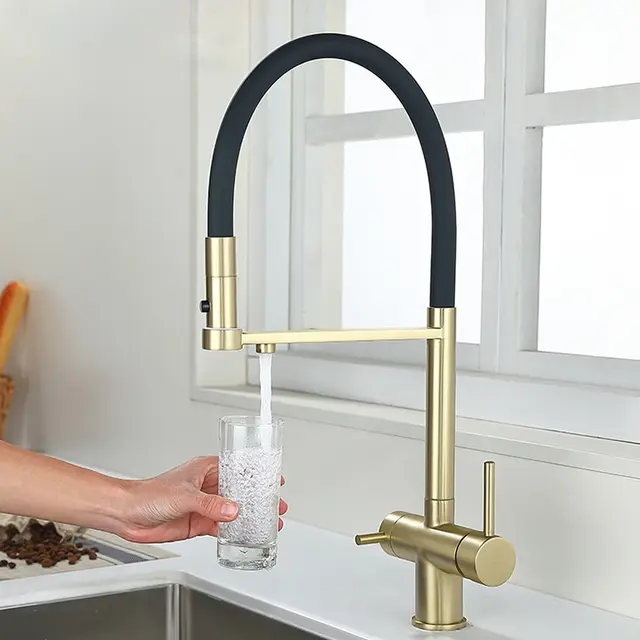 Robinet cuisine flexible purificateur d'eau en laiton