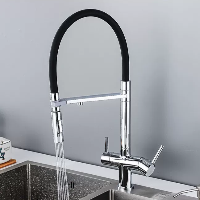 Robinet cuisine flexible purificateur d'eau en laiton