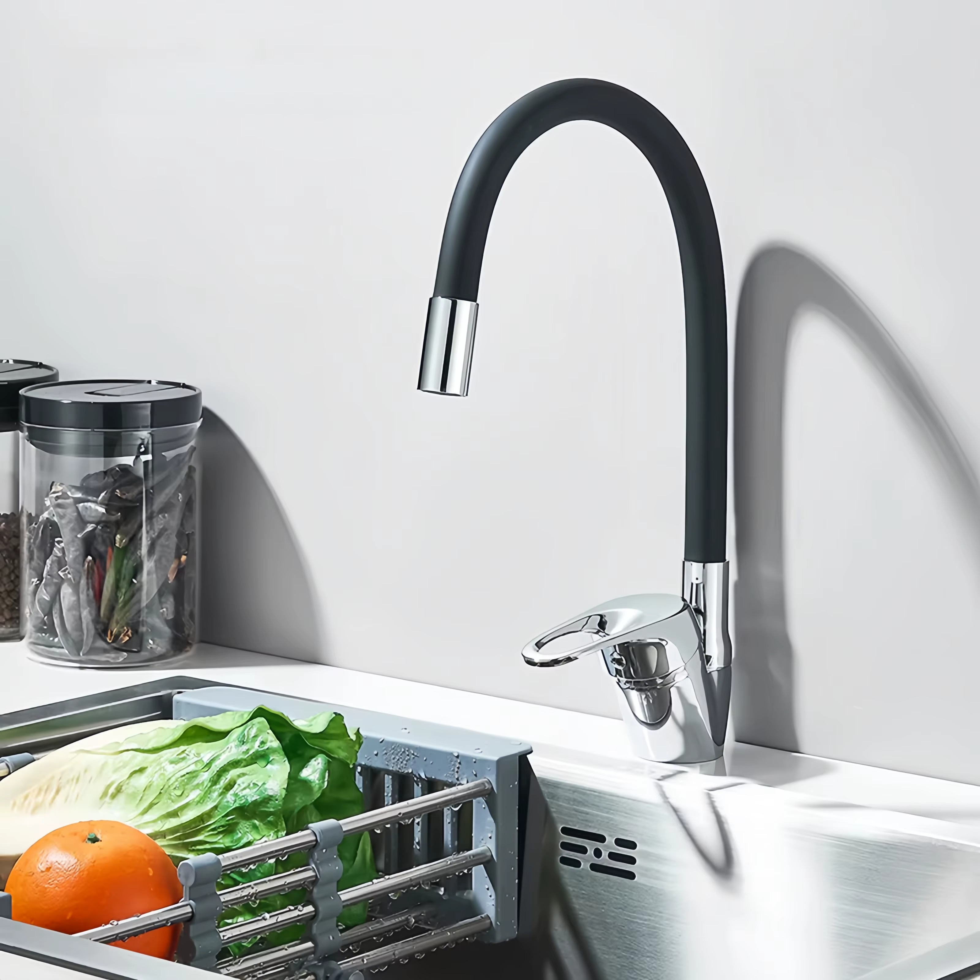 Robinet de cuisine flexible en laiton