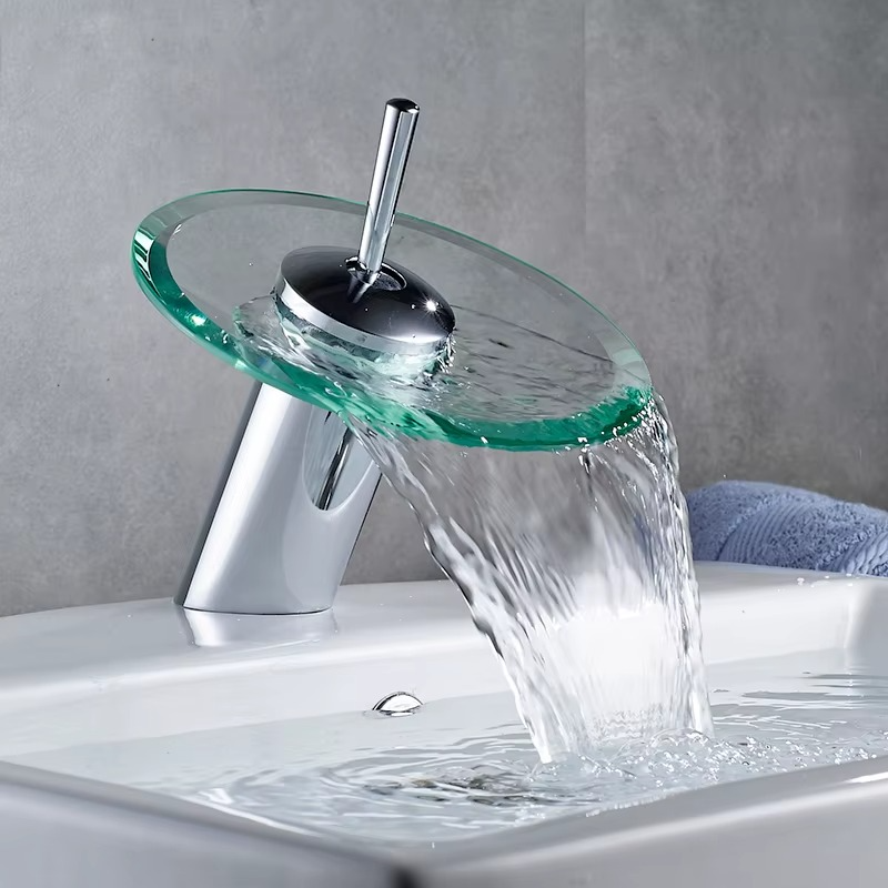 Robinet cascade salle de bain en laiton