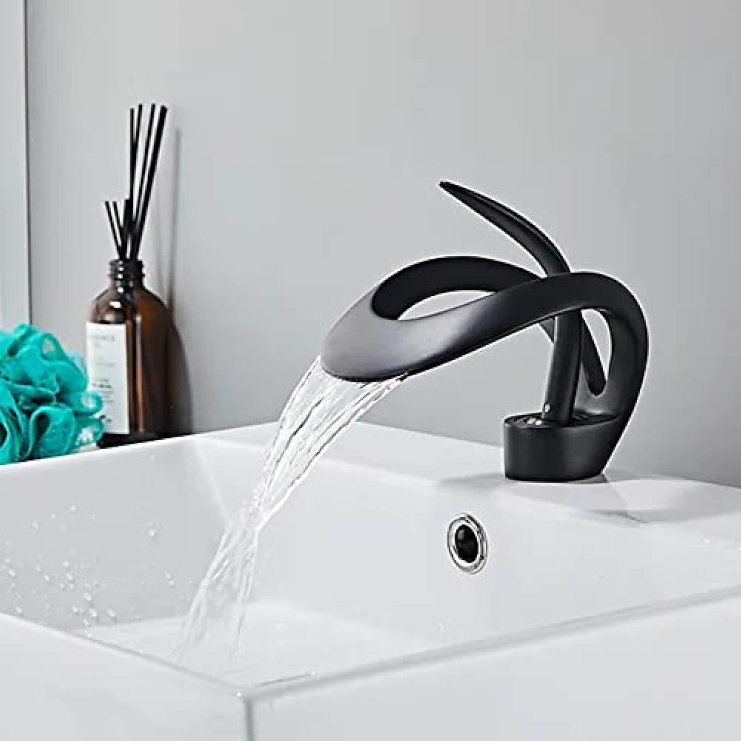 Robinet cascade salle de bain en laiton