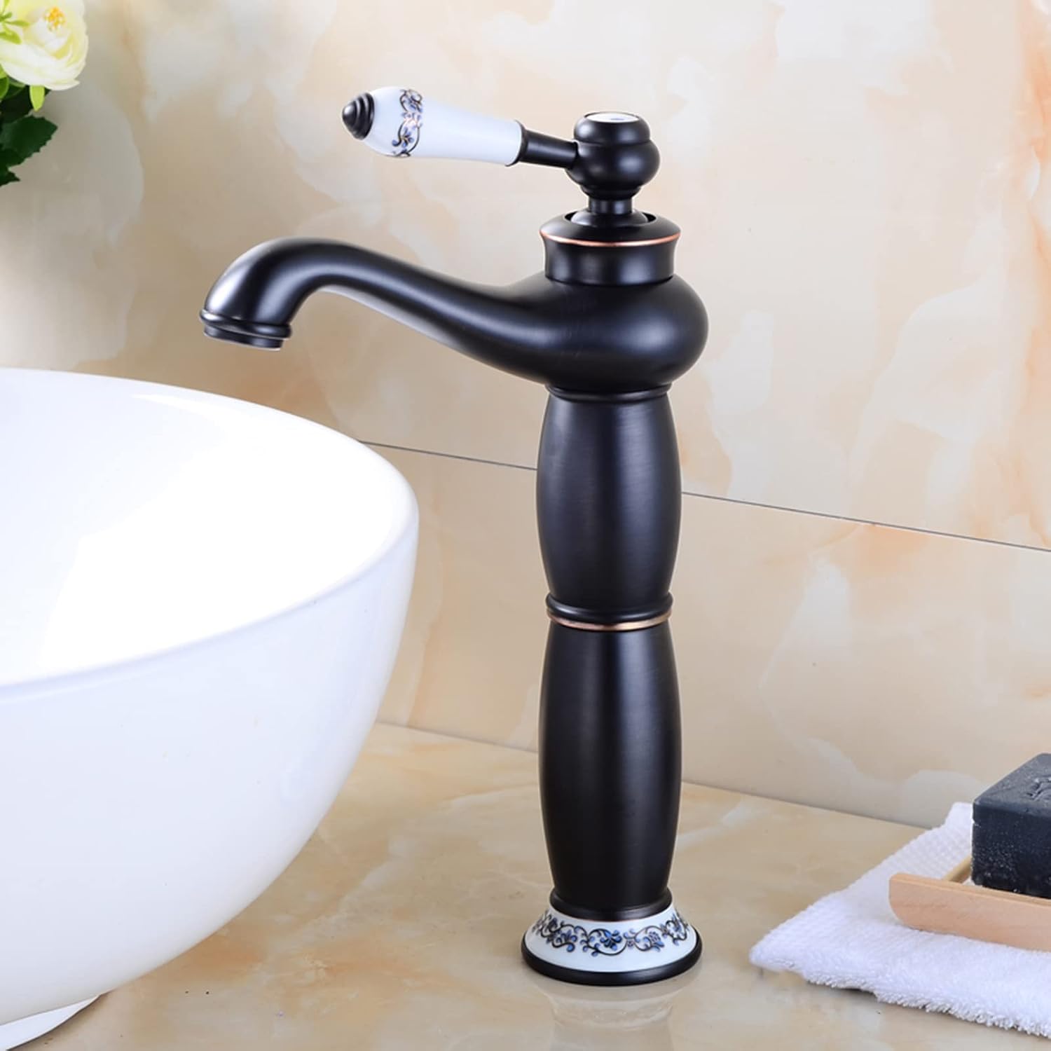 Robinet haut vintage pour vasque salle de bain en laiton