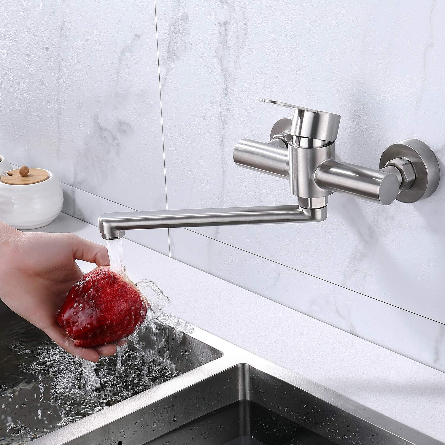 Robinet mural pour cuisine en inox