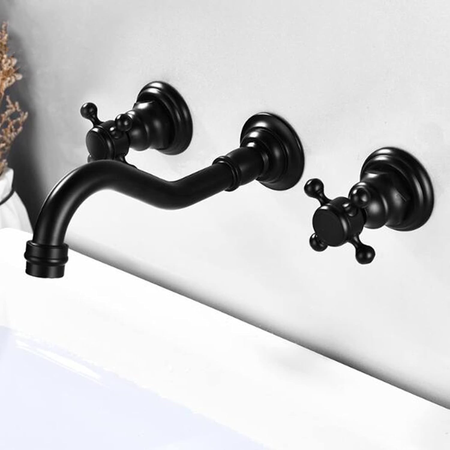 Robinet mural pour salle de bain en laiton