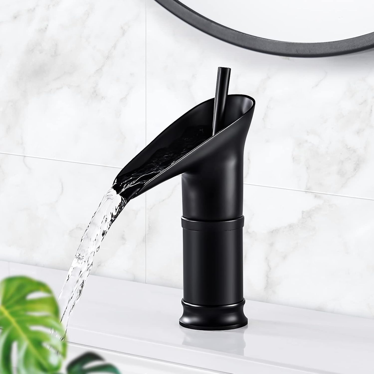 Robinet cascade salle de bain en laiton