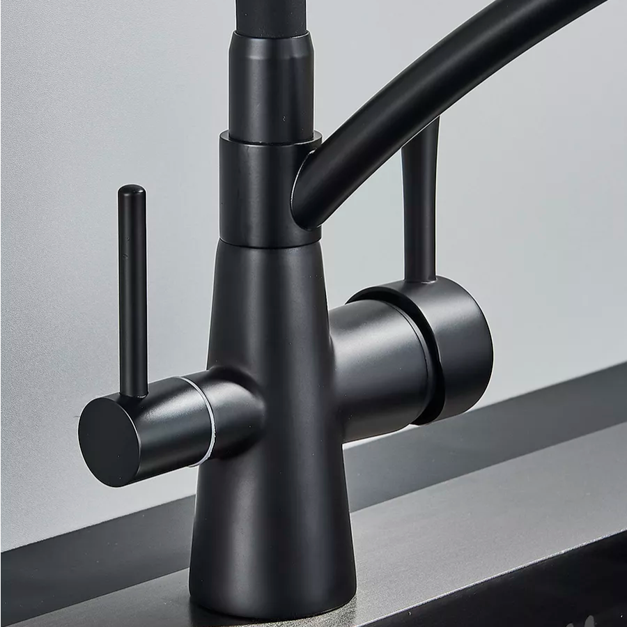 Robinet cuisine flexible purificateur d'eau en laiton